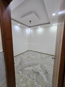 Bedroom Image of 802 Sq.ft 2.5 BHK Builder Floor for sale in Laxmi Nagar New Delhi for Rs. 8000000
