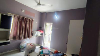 Bedroom Image of 3600 Sq.ft 4 BHK Independent House for rent in Thaltej Ahmedabad for Rs. 80000
