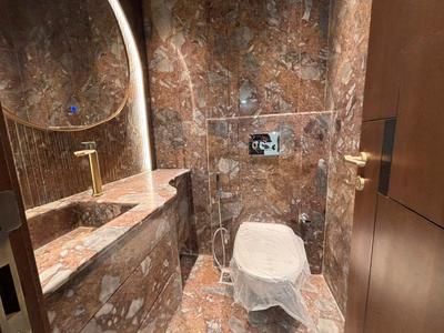 Bathroom Image of 2700 Sq.ft 4 BHK Builder Floor for sale in DLF Phase 2 Gurgaon for Rs. 50000000