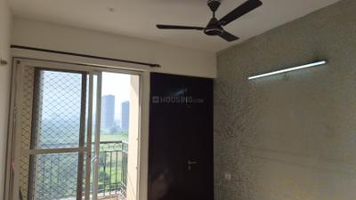 Bedroom Image of 910 Sq.ft 2.5 BHK Apartment / Flat for rent in Prateek Grand City, Siddharth Vihar Ghaziabad for Rs. 25000