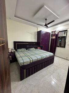 Bedroom Image of 1076 Sq.ft 4 BHK Apartment / Flat for sale in Mukundpur New Delhi for Rs. 5500000