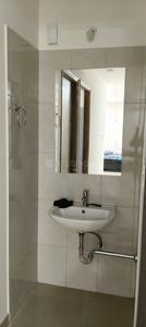 Bathroom Image of 900 Sq.ft 2 BHK Apartment / Flat for rent in Magarpatta River View City, Loni Kalbhor Pune for Rs. 24000