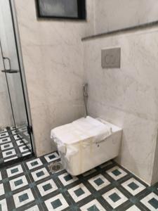 Common Bathroom Image of 2050 Sq.ft 3 BHK Builder Floor for sale in Luxury Floors Gee Aar, Sector 47 Gurgaon for Rs. 28900000