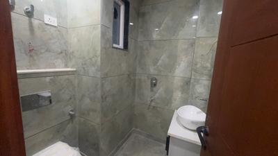 Image of 762 Sq.ft 2 BHK Builder Floor for sale in Vikaspuri, New Delhi for Rs. 12500000