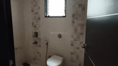 Kwality Vrindavan Heights Bathroom One 4