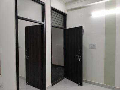 Living Room Image of 650 Sq.ft 1 BHK Apartment / Flat for sale in CI Golf City Apartment, Kambakshpur Noida for Rs. 2185100