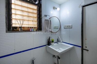 Bathroom Image of 4000 Sq.ft 5 BHK Villa for rent in Yogi Royal Parardise, Sherpura Bharuch for Rs. 55000