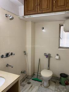 Bathroom Image of 1600 Sq.ft 3 BHK Apartment / Flat for sale in Kalighat Kolkata for Rs. 25000000