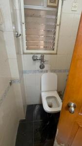 Image of 990 Sq.ft 2 BHK Apartment / Flat for rent in Evershine Millennium Paradise, Kandivali East, Mumbai for Rs. 60000