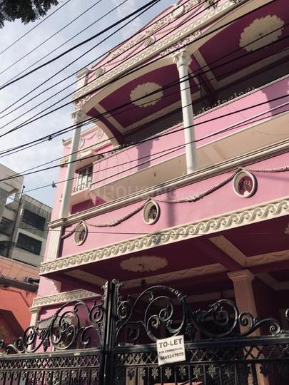 indepnendent house Building View 1