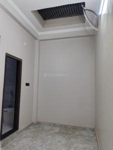 Bedroom Image of 1000 Sq.ft 2 BHK Builder Floor for rent in Paikaramau Lucknow for Rs. 12000