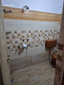Bathroom Image of 1575 Sq.ft 2 BHK Independent House for rent in Naubasta Kanpur for Rs. 12000