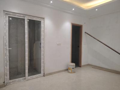 Bedroom Image of 1350 Sq.ft 4 BHK Apartment / Flat for sale in Sultanpur New Delhi for Rs. 13000000