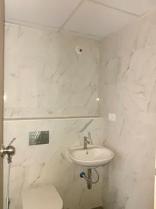 Common Bathroom Image of 585 Sq.ft 1 BHK Apartment / Flat for rent in Lodha Palava Premier, Dombivli East Thane for Rs. 14000
