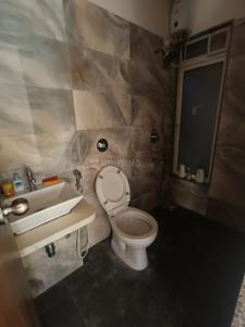 Bathroom Image of 800 Sq.ft 2 BHK Apartment / Flat for sale in Borivali West Mumbai for Rs. 17000000