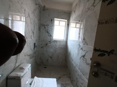 Bathroom Image of 1400 Sq.ft 3 BHK Apartment / Flat for sale in Jodhpur Park Kolkata for Rs. 17500000