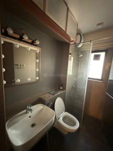 Image of 1000 Sq.ft 2.5 BHK Apartment / Flat for sale in Khar West, Mumbai for Rs. 50000000