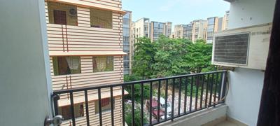 Balcony Image of 1299 Sq.ft 3 BHK Apartment / Flat for sale in Chinar Park Kolkata for Rs. 7000000