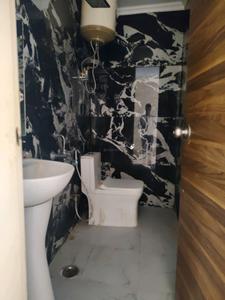 Common Bathroom Image of 1200 Sq.ft 3 BHK Apartment / Flat for rent in Rajpur Khurd Extension New Delhi for Rs. 26500