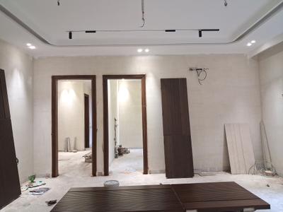 Living Room Image of 1800 Sq.ft 3 BHK Builder Floor for sale in Paschim Vihar New Delhi for Rs. 40000000