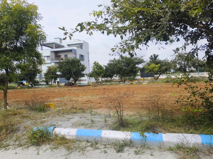 Srushti Silver Woods Main Image 1