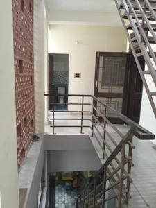 Balcony Image of 980 Sq.ft 1.5 BHK Builder Floor for rent in Alambagh Lucknow for Rs. 18000