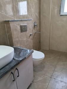 Common Bathroom Image of 2850 Sq.ft 4 BHK Builder Floor for sale in DLF Phase 2, DLF Phase 1 Gurgaon for Rs. 57500000