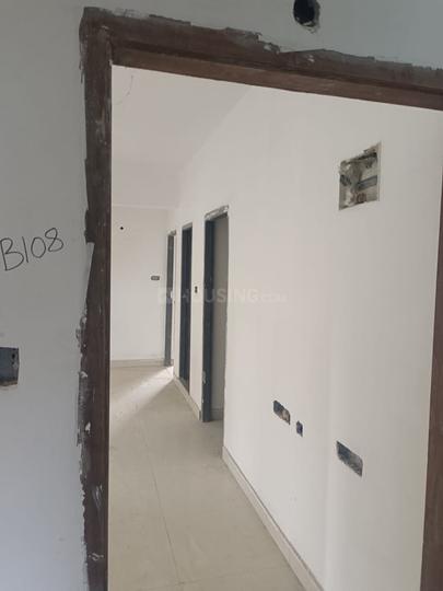 Na Central Heights Main Image 1