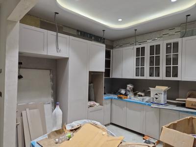 Kitchen Image of 2448 Sq.ft 4 BHK Builder Floor for sale in Model Town New Delhi for Rs. 60000000