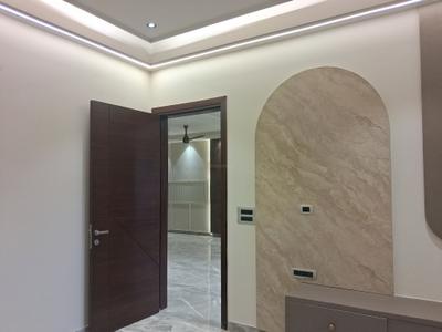 Bedroom Image of 2250 Sq.ft 4 BHK Builder Floor for sale in Paschim Vihar New Delhi for Rs. 48000000