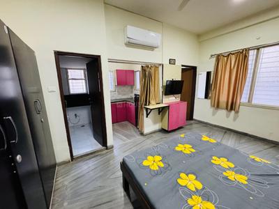 Bedroom Image of 250 Sq.ft 1 RK Builder Floor for rent in Mahalakshmi Nagar Indore for Rs. 12000