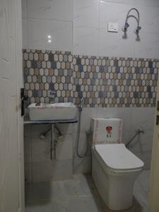 Bedroom One Image of 800 Sq.ft 2 BHK Apartment / Flat for sale in Neb Sarai New Delhi for Rs. 5500000