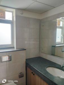 Kitchen Image of 1545 Sq.ft 3 BHK Apartment / Flat for sale in Godrej Woods, Sector 43 Noida for Rs. 33500000