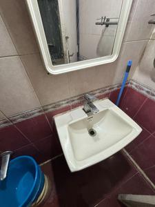 Bathroom Image of Boys PG in Khar West, Mumbai