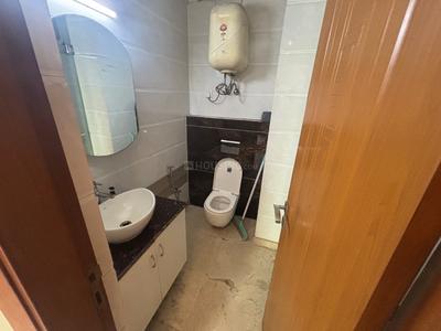 Image of 2670 Sq.ft 3.5 BHK Builder Floor for sale in Janakpuri, New Delhi for Rs. 50000000