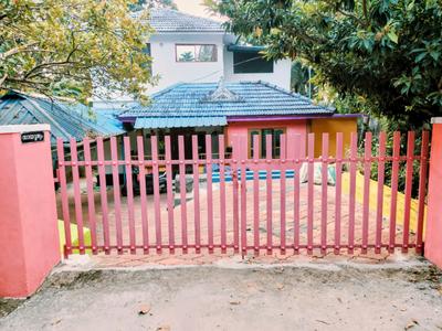 Image of 1800 Sq.ft 4 BHK Independent House for sale in Shoranur, Palakkad for Rs. 4000000