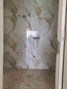 Common Bathroom Three Image of 2500 Sq.ft 4 BHK Builder Floor for rent in Green Field Colony Faridabad for Rs. 40000