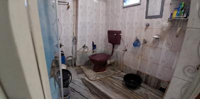 Bathroom Image of 780 Sq.ft 2 BHK Apartment / Flat for sale in Howrah Railway Station Howrah for Rs. 4000000