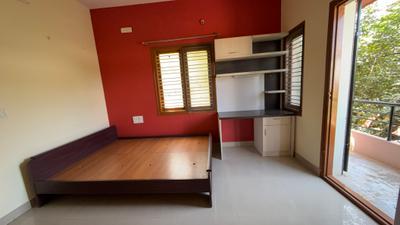Bedroom Image of 1200 Sq.ft 2 BHK Independent House for rent in HBR Layout Bengaluru for Rs. 35000