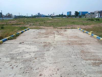 Image of 600 Sq.ft Residential Plot / Land for sale in Red Hills, Chennai for Rs. 2100000