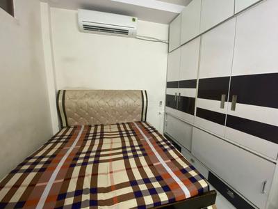Bedroom Image of 800 Sq.ft 2 BHK Builder Floor for sale in Rajouri Garden New Delhi for Rs. 9000000