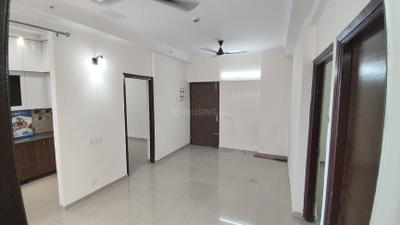 Living Room Image of 1050 Sq.ft 2.5 BHK Apartment / Flat for sale in Amrapali Verona Heights, Noida Extension Greater Noida for Rs. 8800000