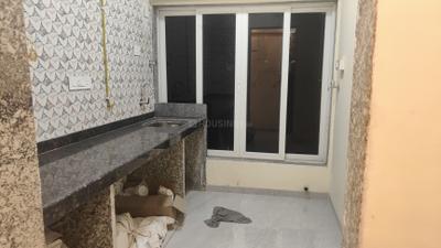 Kitchen Image of 550 Sq.ft 1 BHK Apartment / Flat for rent in Earth Vintage, Dadar West Mumbai for Rs. 60000