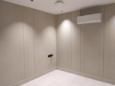 Bedroom Image of 5580 Sq.ft 4 BHK Builder Floor for sale in Model Town New Delhi for Rs. 70000000