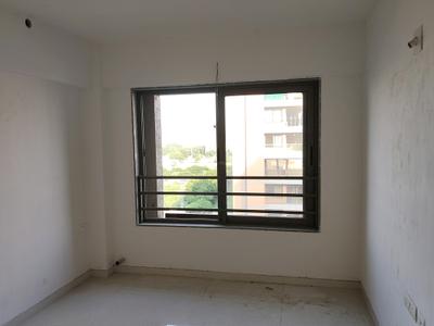 Bedroom Image of 2500 Sq.ft 4 BHK Apartment / Flat for rent in Thaltej Ahmedabad for Rs. 130000