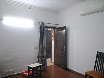 Bedroom Image of 1850 Sq.ft 3 BHK Apartment / Flat for rent in Amrapali Silicon City, Sector 76 Noida for Rs. 65000