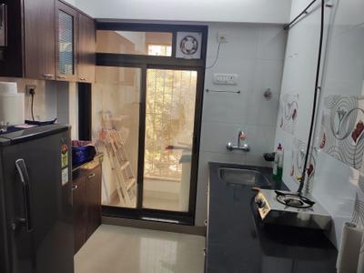 Kitchen Image of 600 Sq.ft 2 BHK Apartment / Flat for sale in Vile Parle West Mumbai for Rs. 22000000