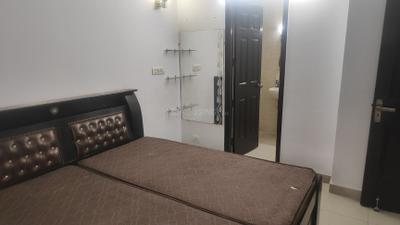Bedroom Image of 1750 Sq.ft 3 BHK Apartment / Flat for sale in Ajnara Gen X, Crossings Republik Ghaziabad for Rs. 12000000