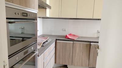 Kitchen Image of 1800 Sq.ft 3 BHK Apartment / Flat for sale in DLF The Primus, Sector 82A Gurgaon for Rs. 27200000