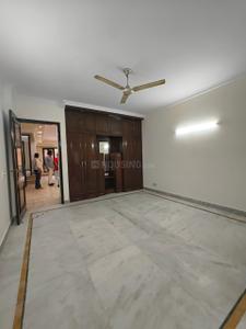 Bedroom Image of 900 Sq.ft 2 BHK Builder Floor for sale in Lajpat Nagar New Delhi for Rs. 16000000